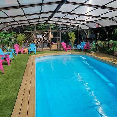 Les Chalets De Saumur, Piscine & Parc Boise, 100M Du Cadrenoir Kültér fotó
