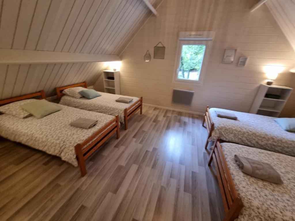 Les Chalets De Saumur, Piscine & Parc Boise, 100M Du Cadrenoir Kültér fotó