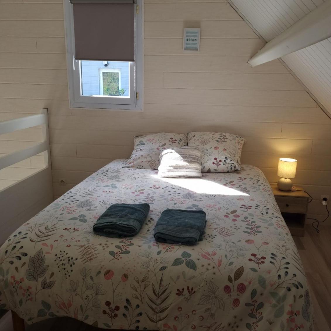 Les Chalets De Saumur, Piscine & Parc Boise, 100M Du Cadrenoir Kültér fotó