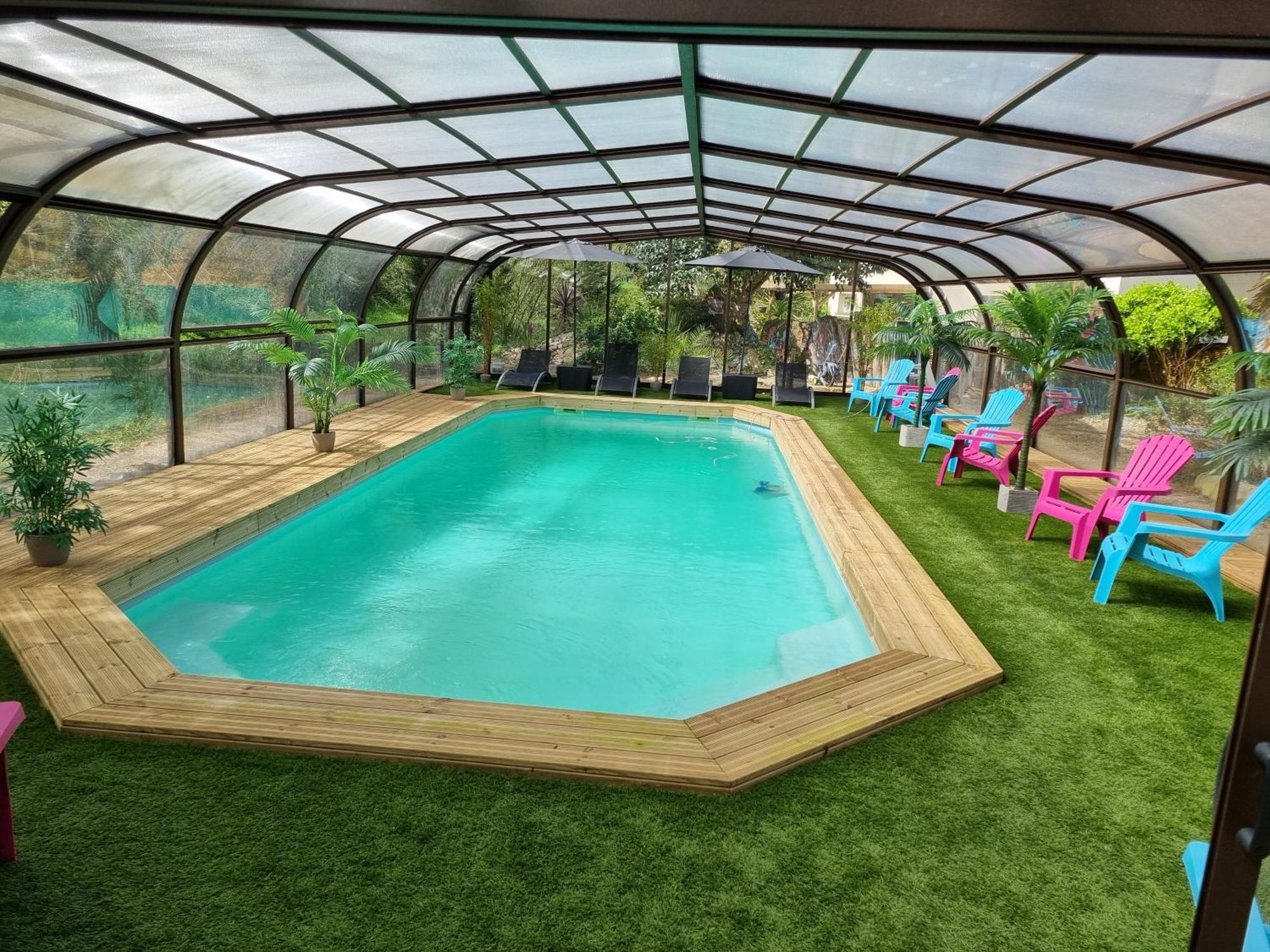 Les Chalets De Saumur, Piscine & Parc Boise, 100M Du Cadrenoir Kültér fotó