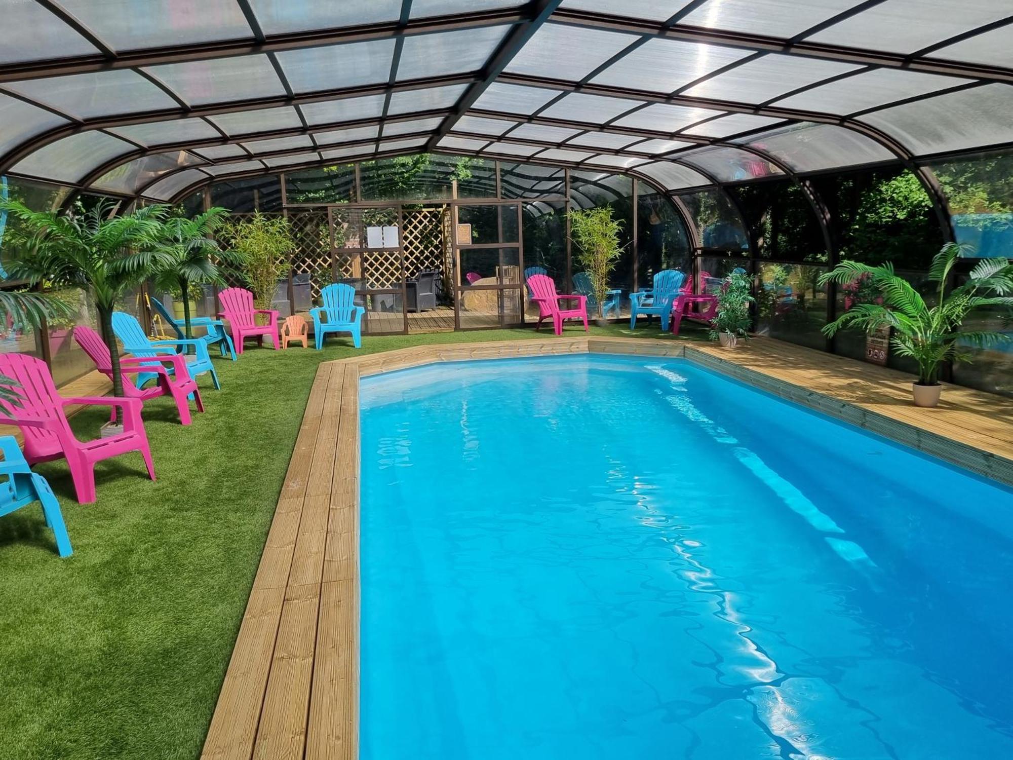 Les Chalets De Saumur, Piscine & Parc Boise, 100M Du Cadrenoir Kültér fotó